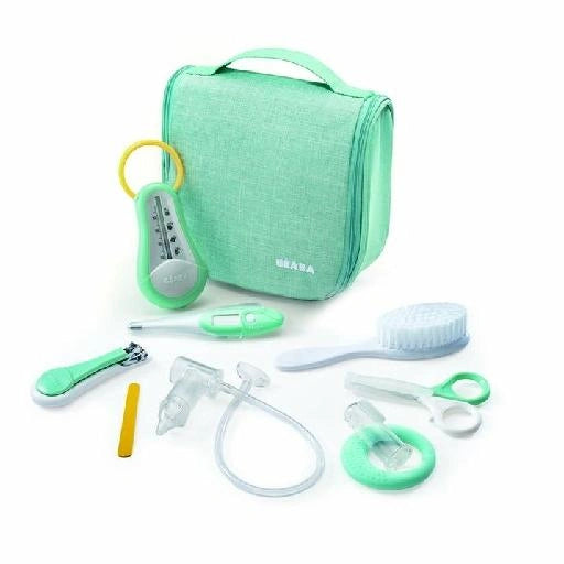 TROUSSE DE TOILETTE NOMADE 9 ACCESSOIRES VERT